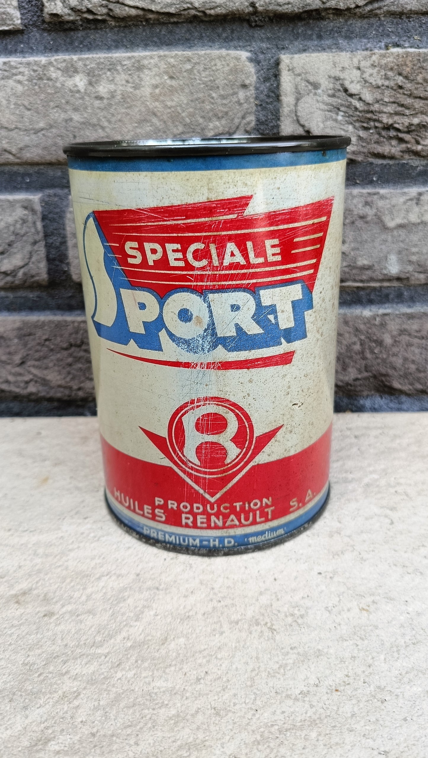 SPECIALE SPORT oil can