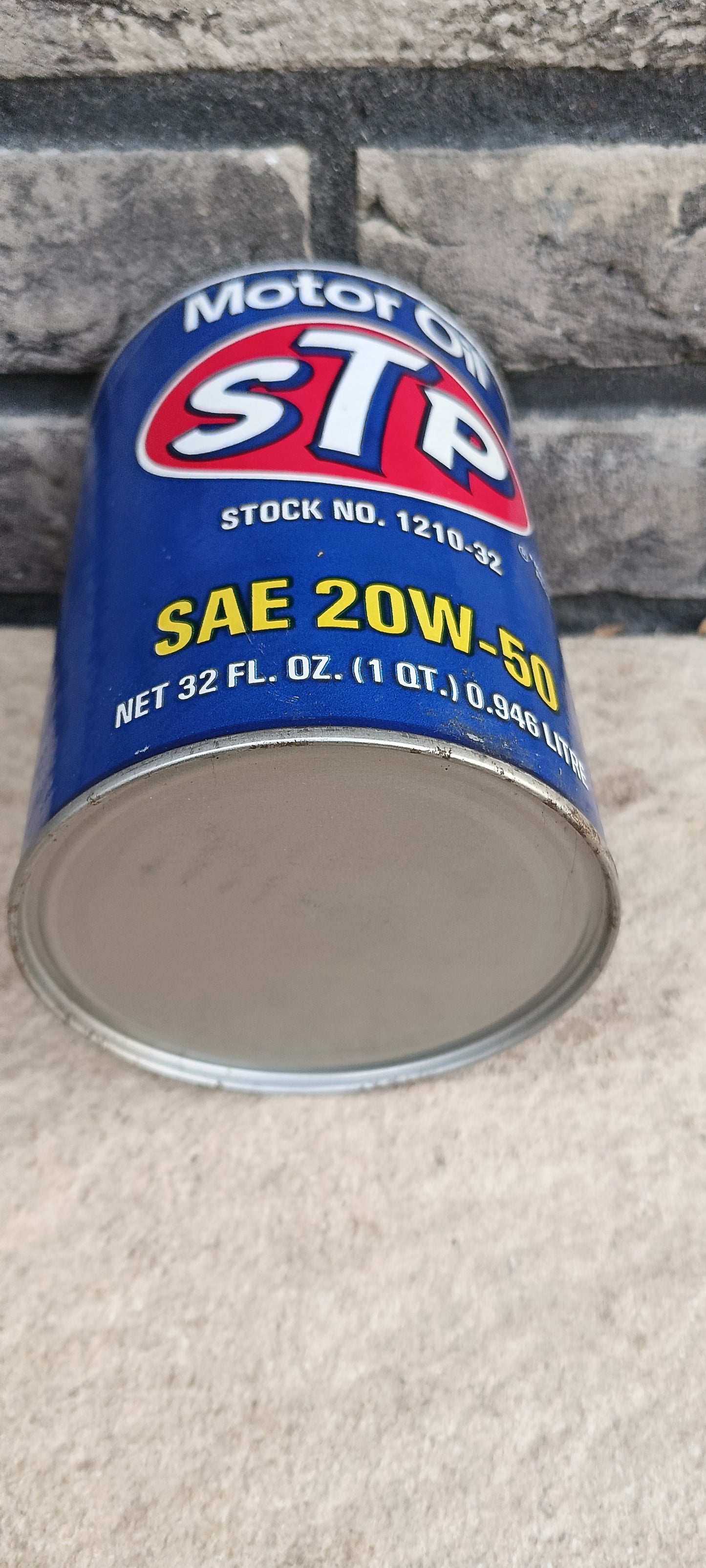 STP motor oil blik SAE 20W-50