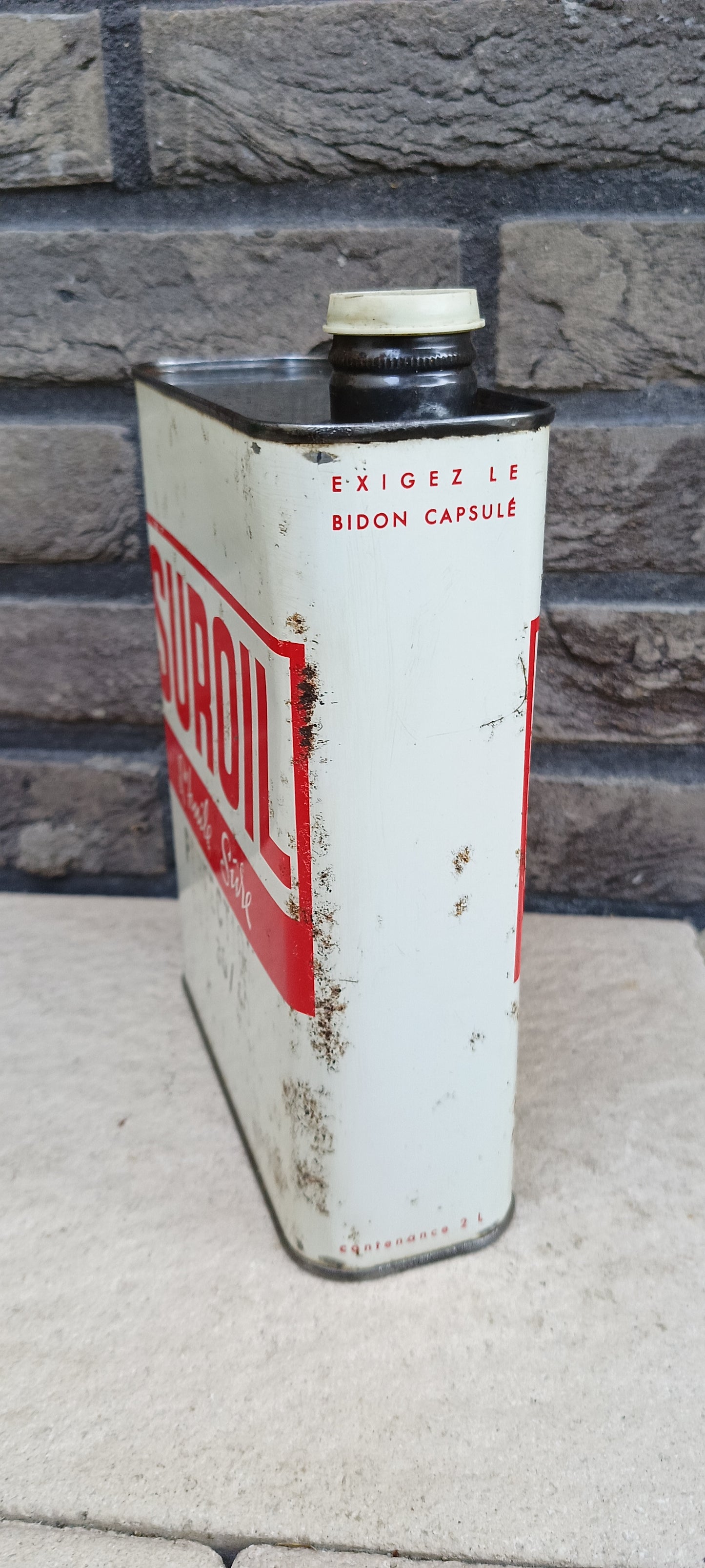 SUROIL oil can