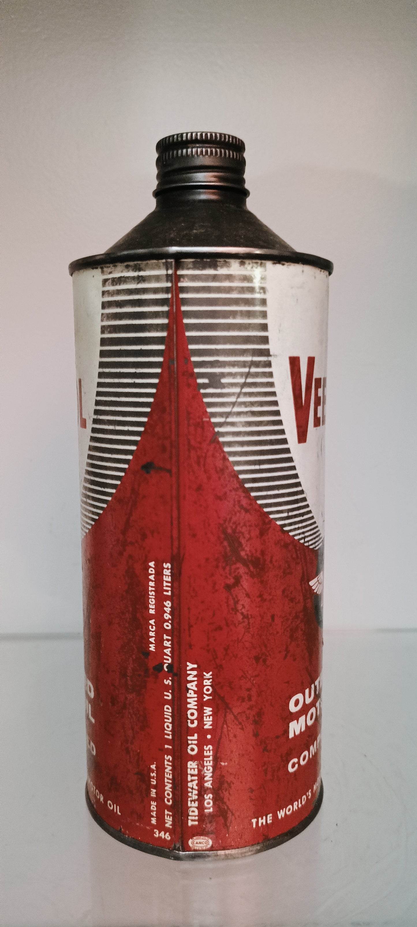 VEEDOL Outboard motor oil