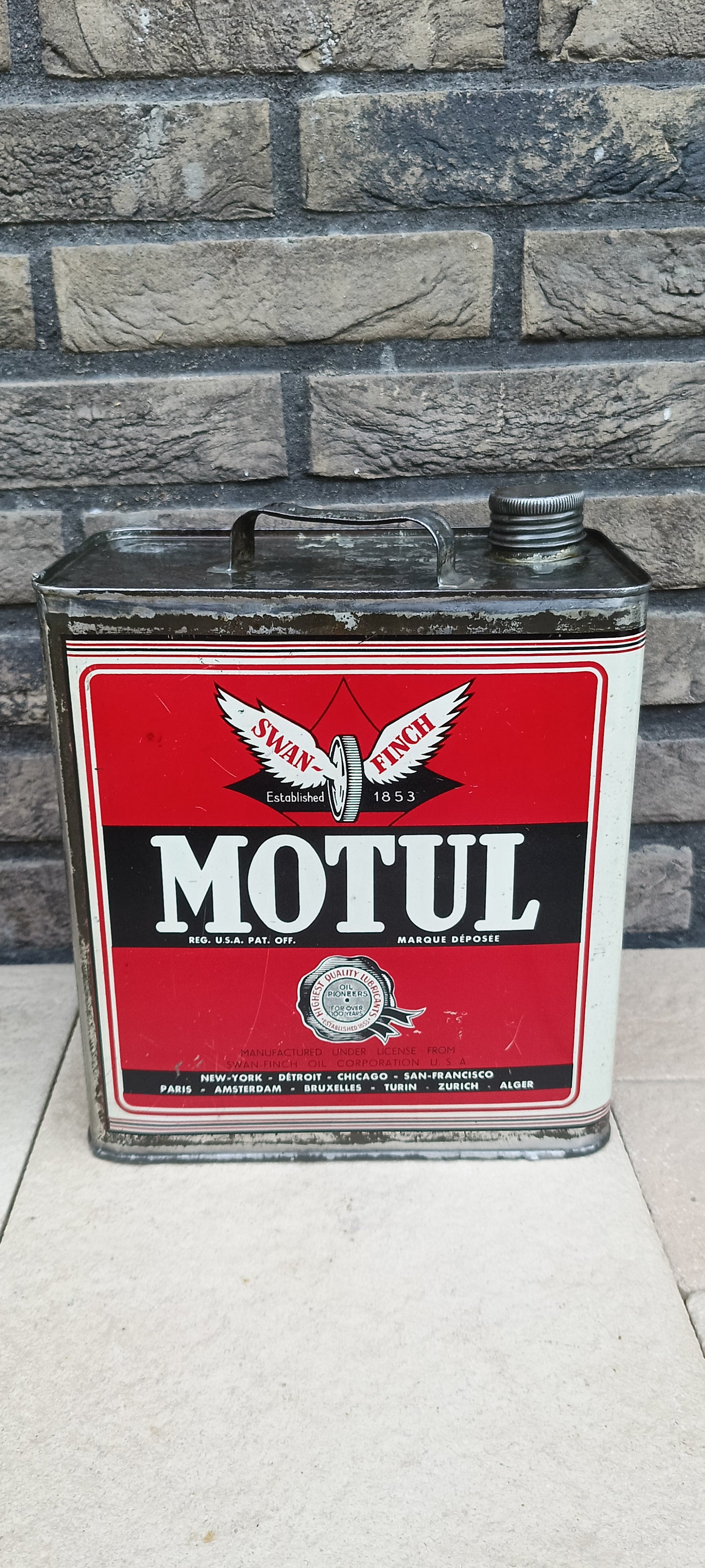 Motul 2 gallon