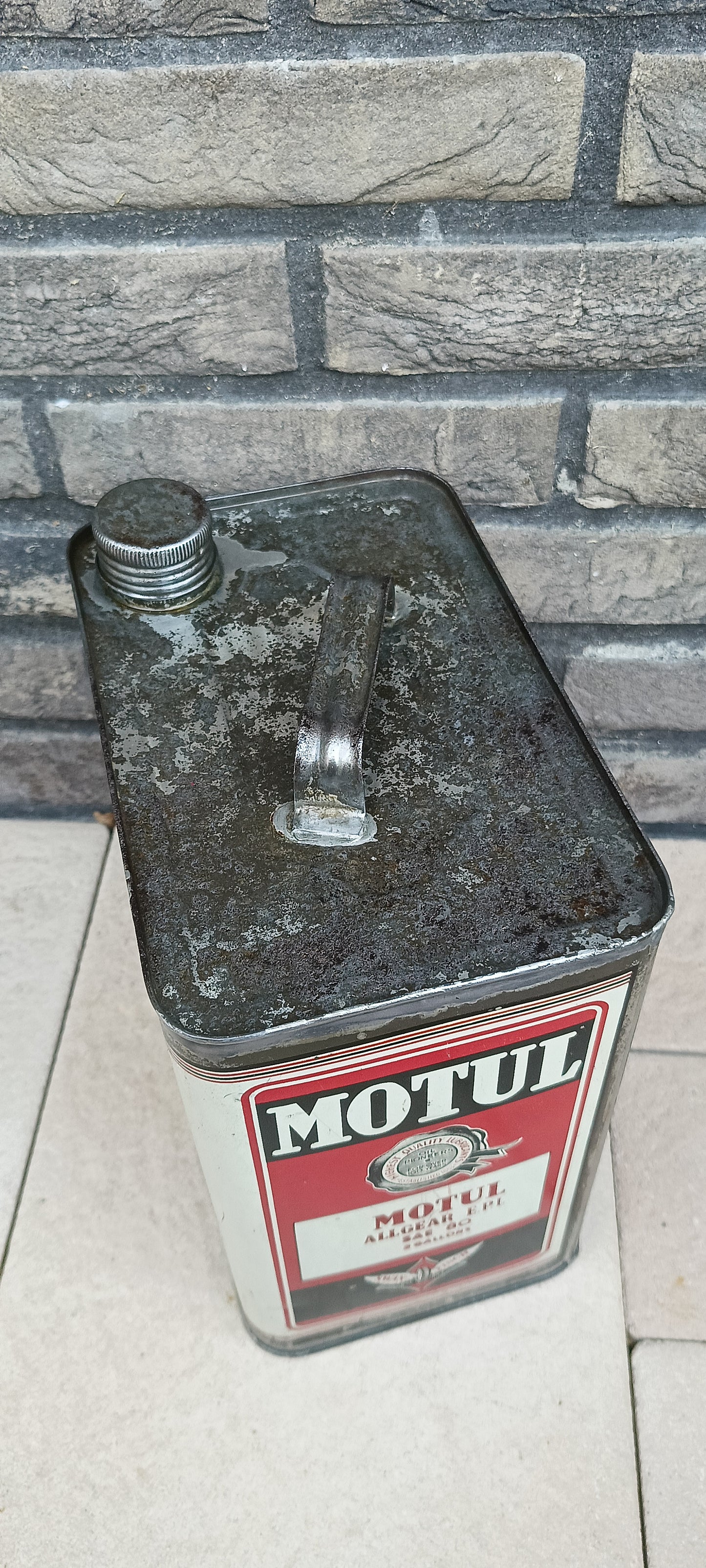Motul 2 gallon