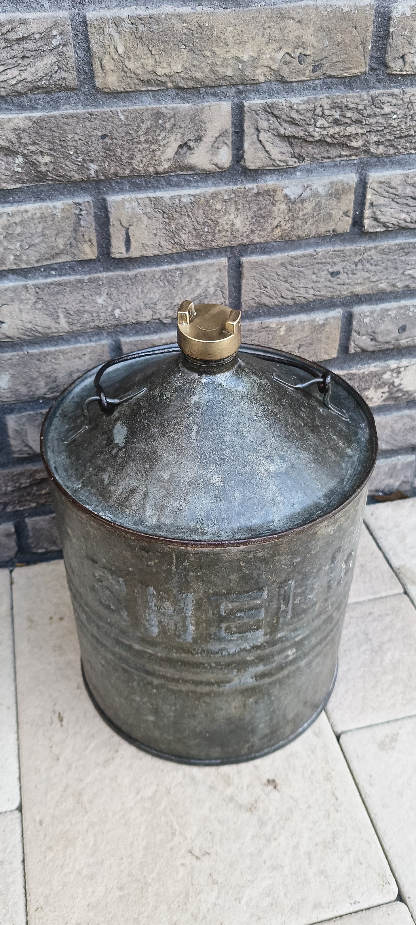 Gegalvaniseerde SHELL kan.