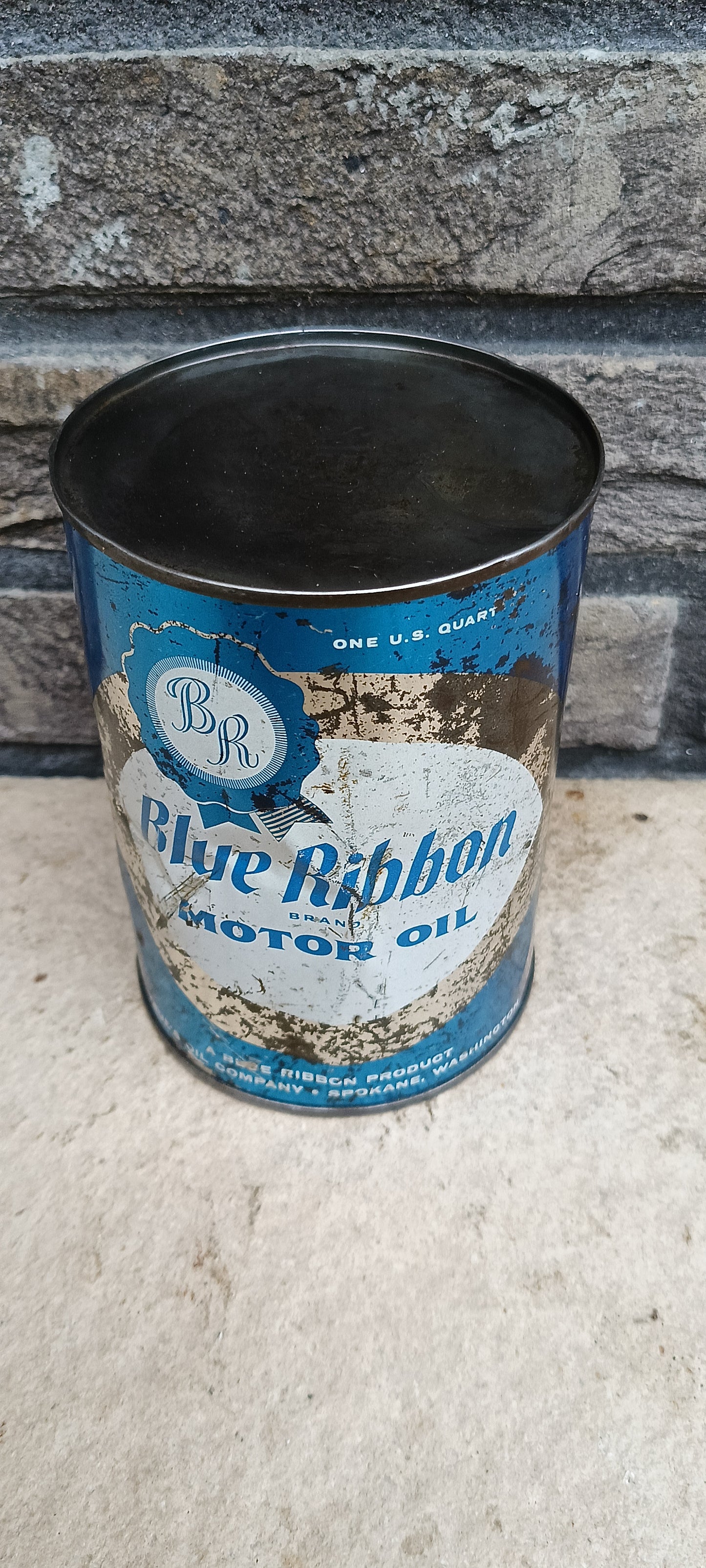 BLUE RIBBON motor oil