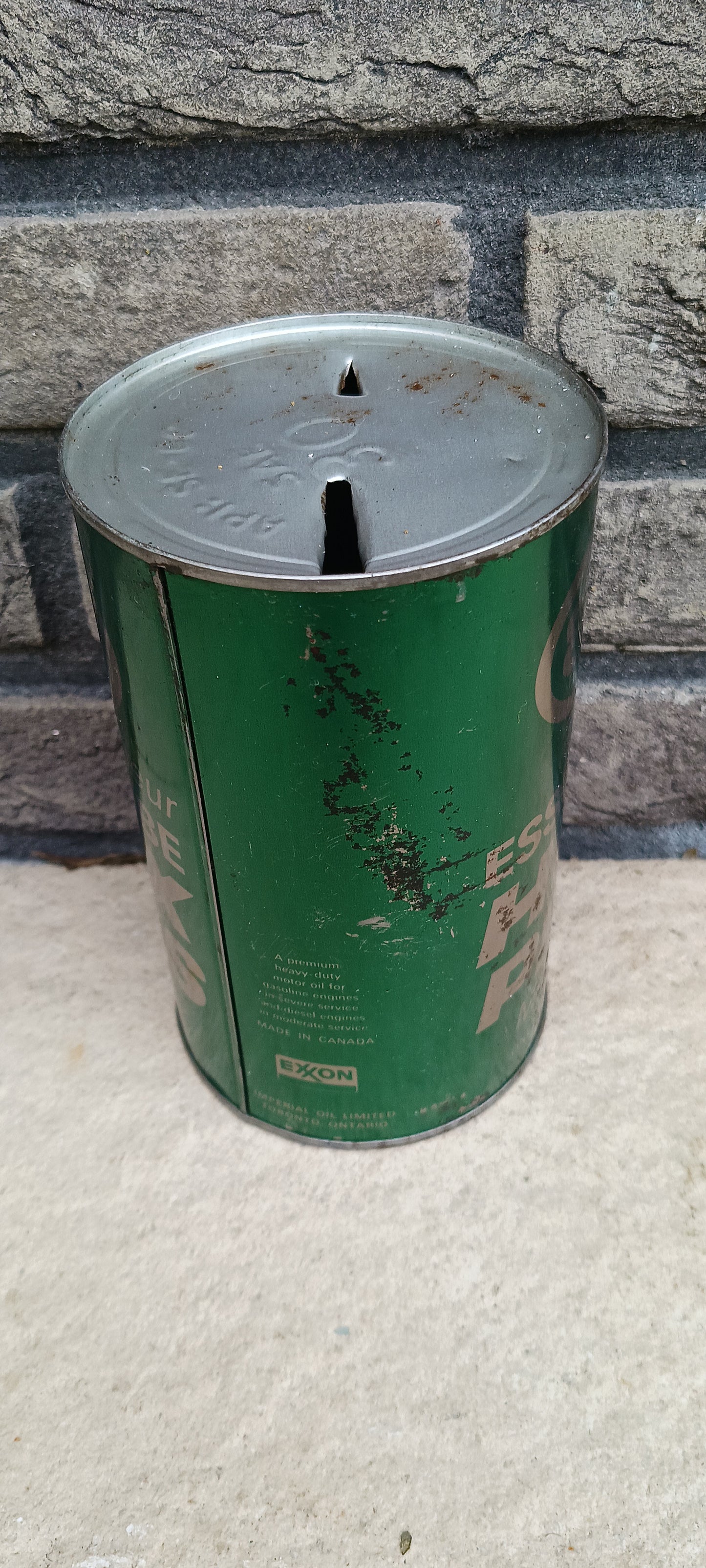 ESSO HDX PLUS oil can