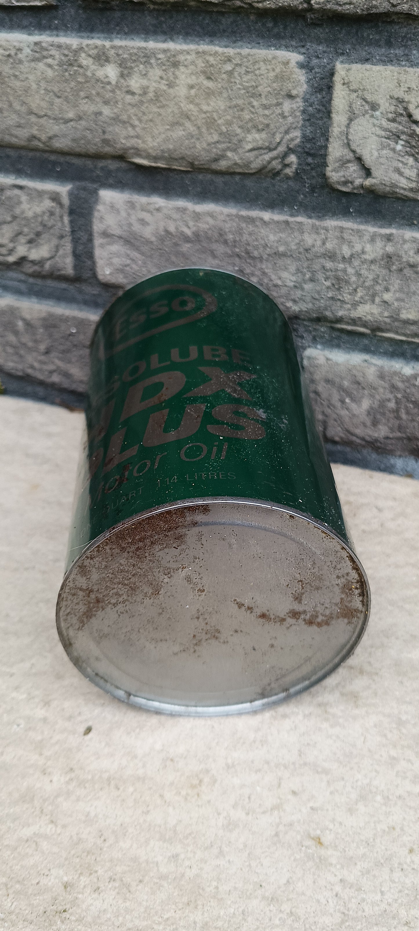 ESSO HDX PLUS oil can